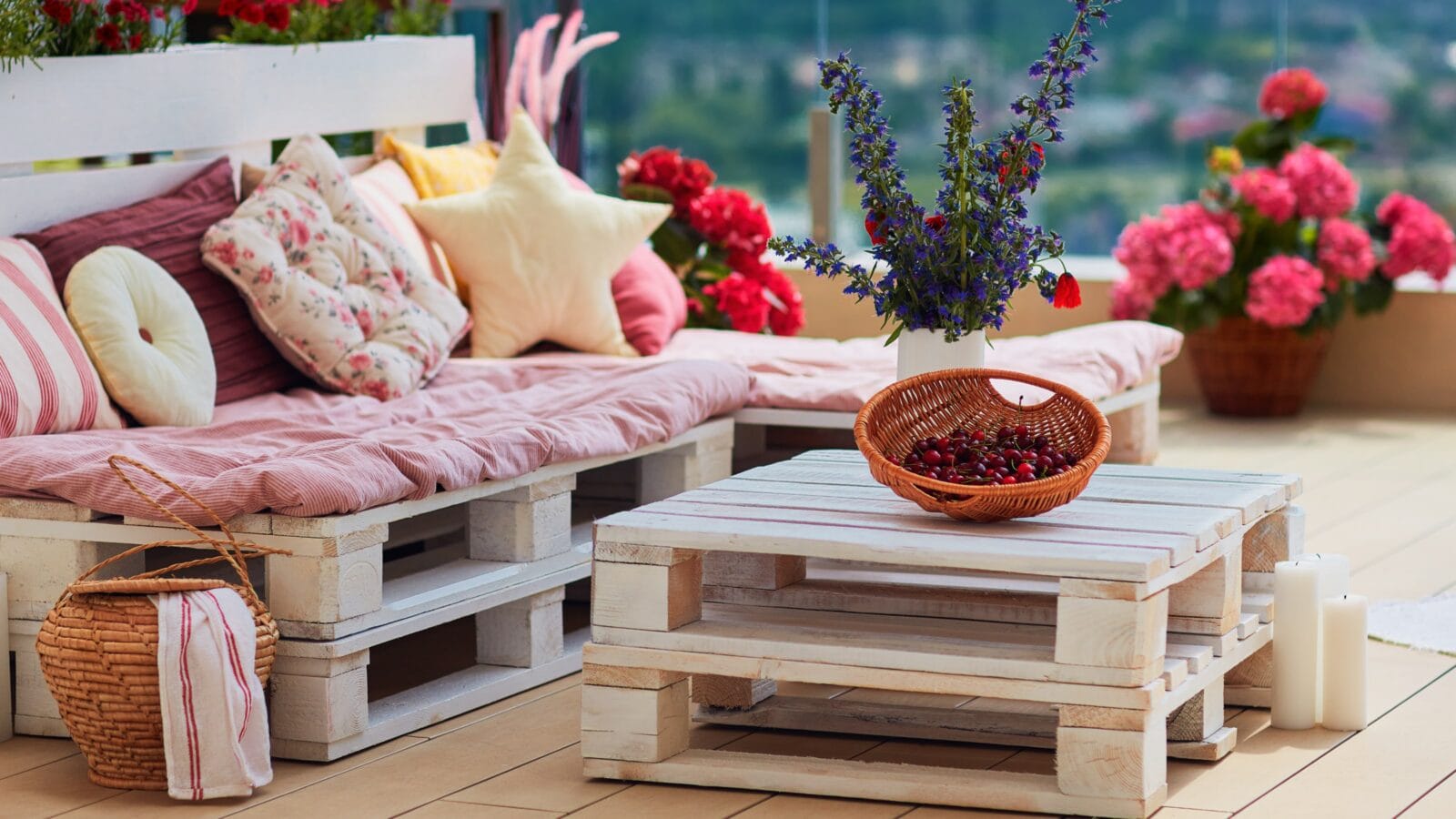 Furniture made of pallets.