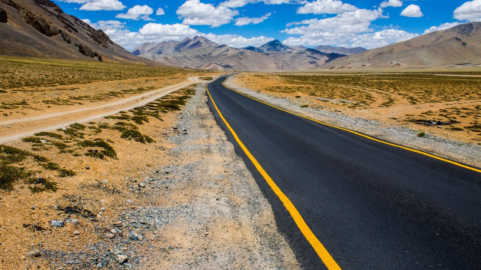 Manali-Leh Highway in India