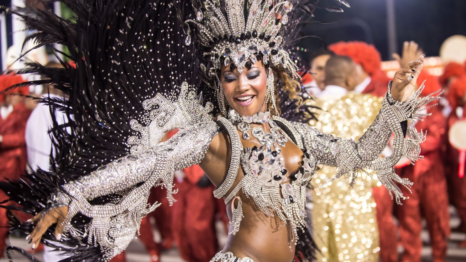 RIO DE JANEIRO, RJ /BRAZIL - FEBRUARY 09, 2013: Samba School parade in Sambodromo. Estacio de Sa during festival on february 09, 2013 in Rio de Janeiro.