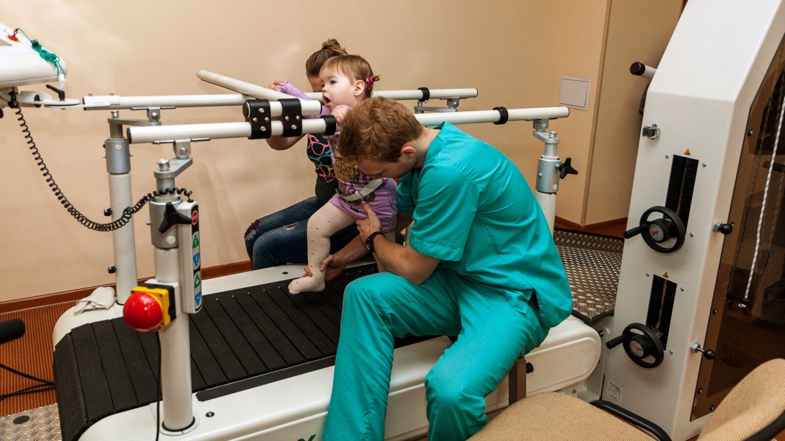 Specialized treatment of children diagnosed with congenital cerebral palsy.