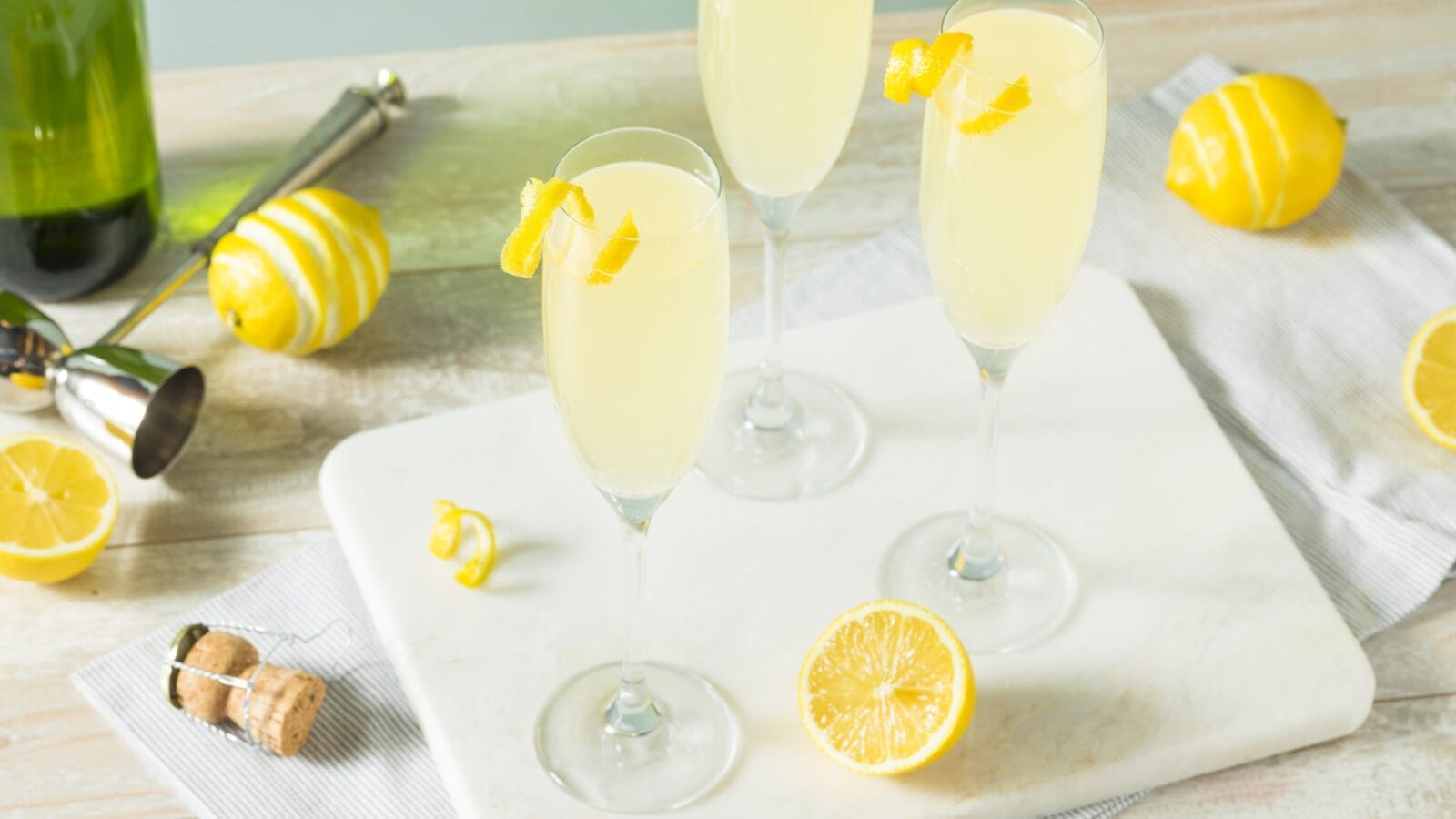 Boozy Bubbly Lemon French 75 Cocktail with Champagne