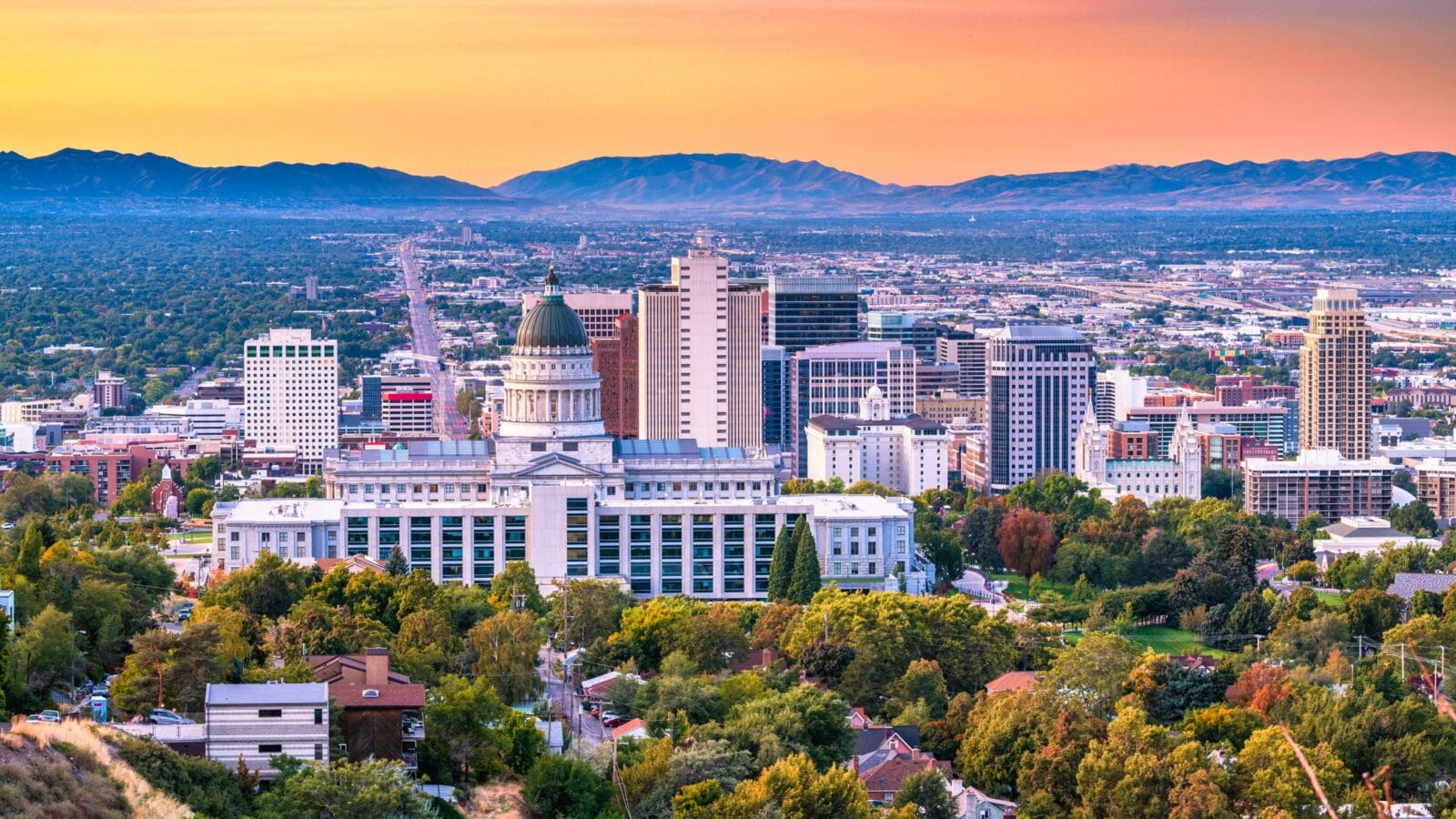 Salt Lake City, Utah, USA downtown city skyline at dusk