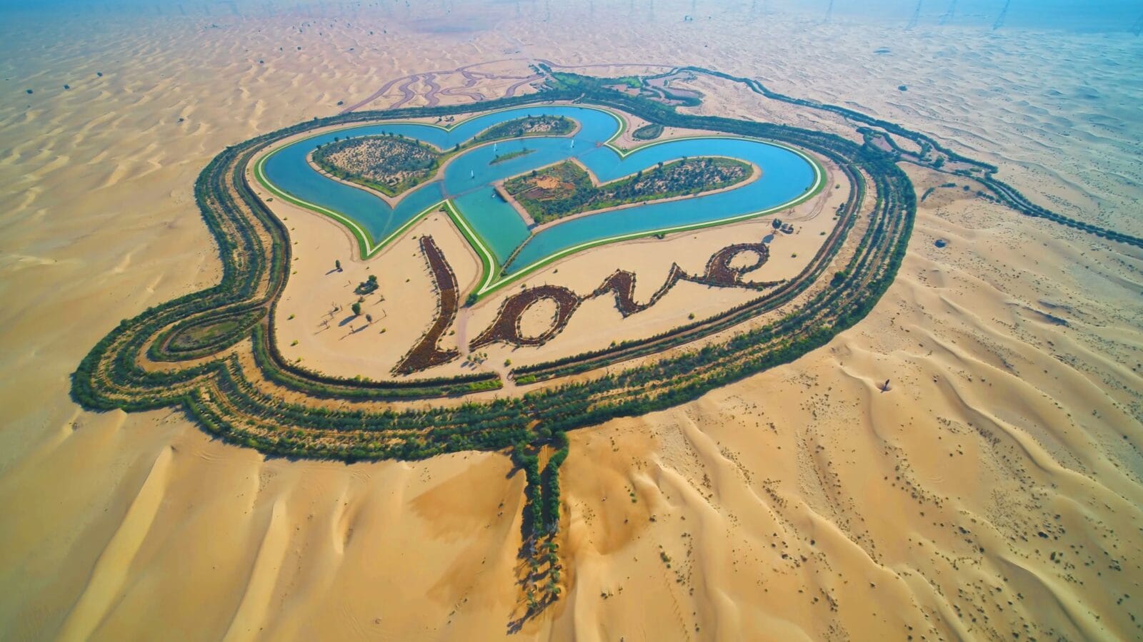 An oasis of love in the middle of the desert