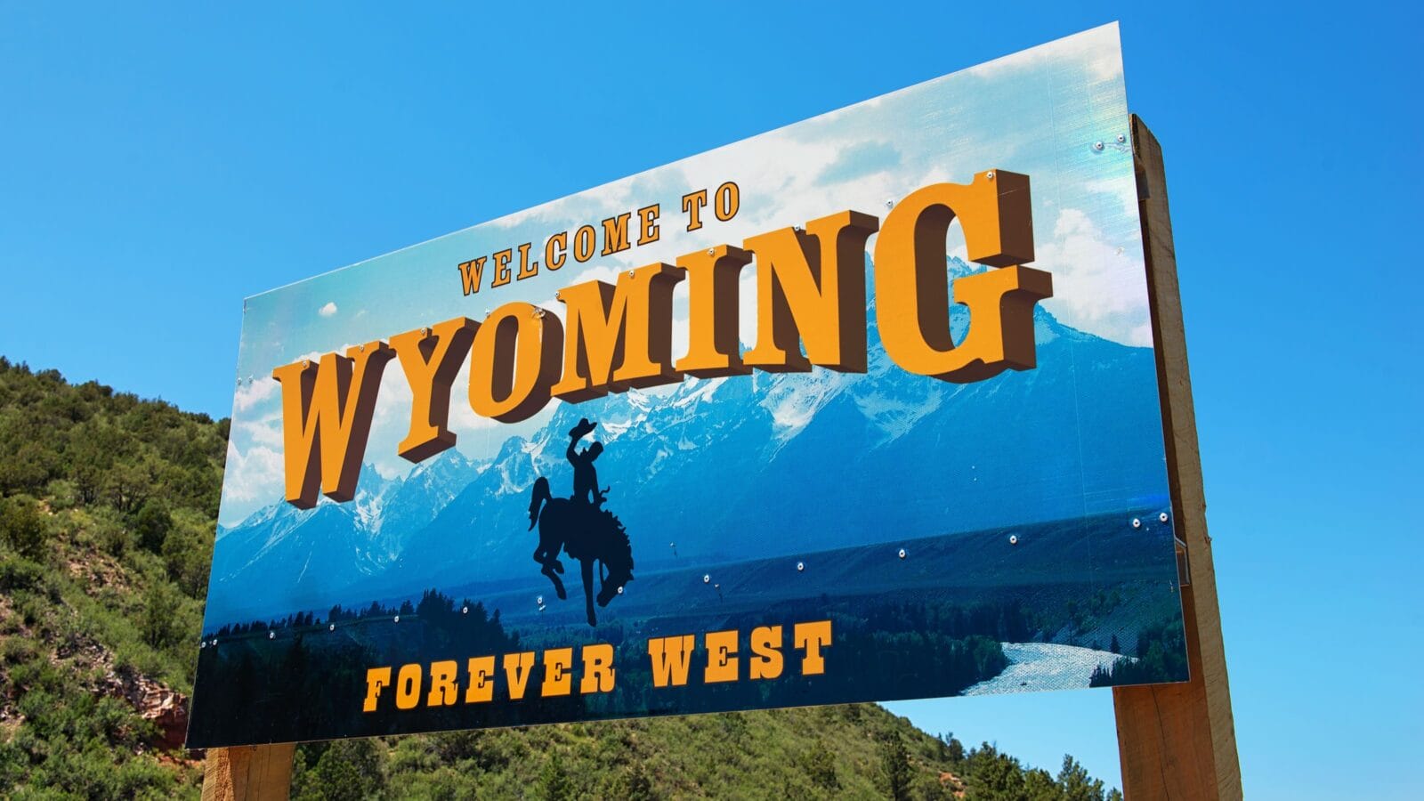 Wyoming welcome sign