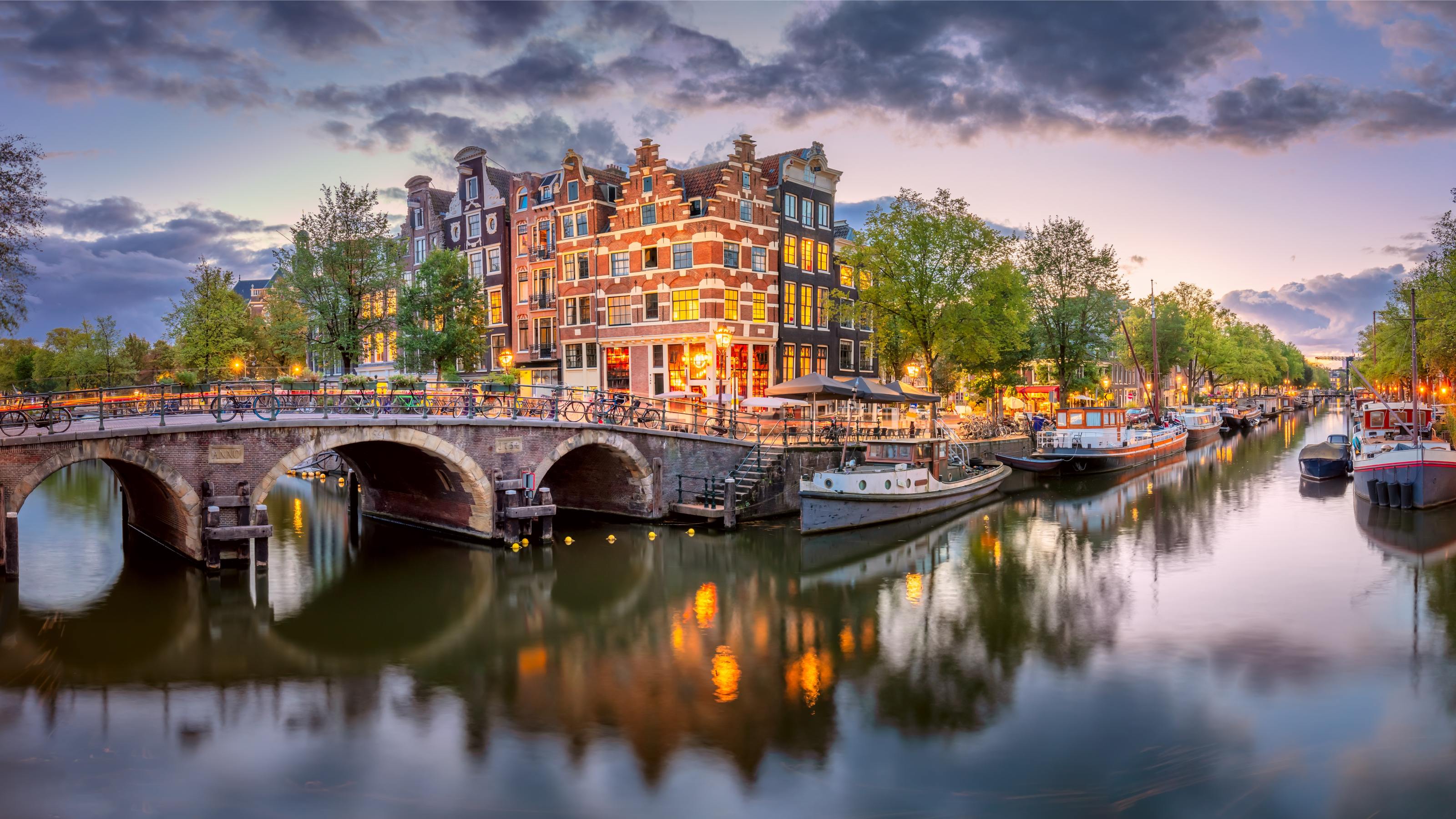 Amsterdam Taking Steps to Fight Overtourism: What This Means for ...