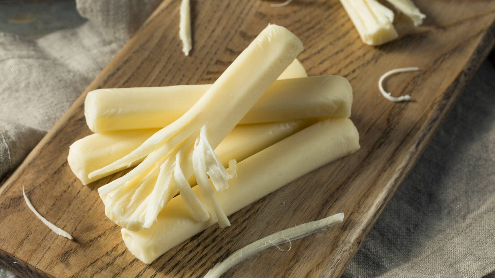 Healthy Organic String Cheese For a Snack