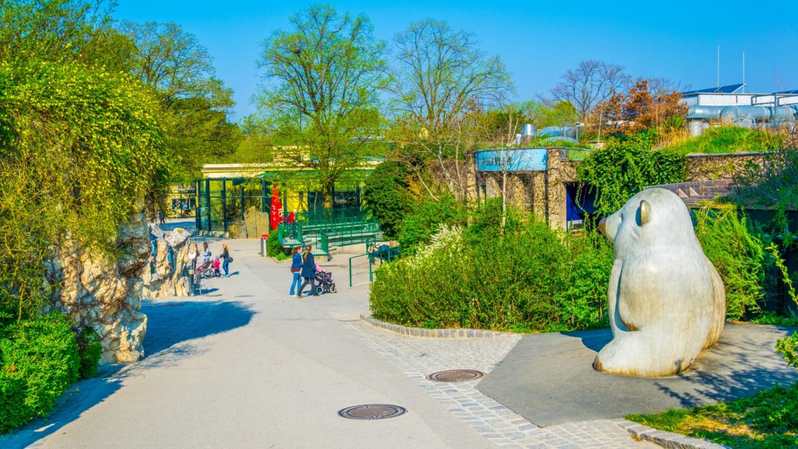 View of the Schonbrunn tiergarten zoological garden in Vienna, Austria